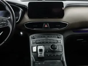 Hyundai  9