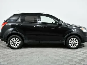 SsangYong  4