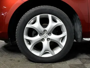 Mazda  7