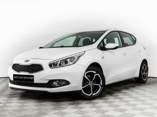 Kia Ceed,  II