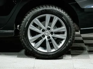 Volkswagen  6