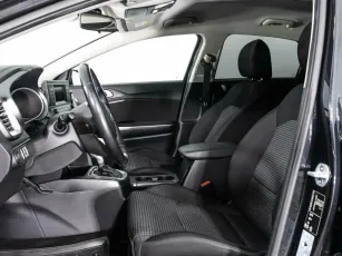 Kia  9