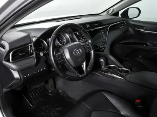 Toyota  10
