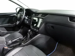 Skoda  8