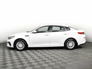 Kia  3