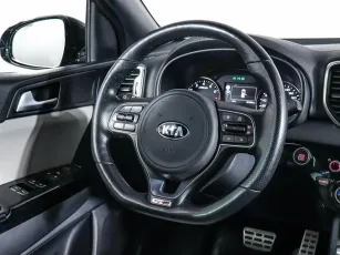 Kia  13
