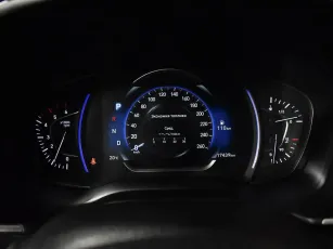 Hyundai  11