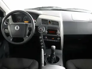 SsangYong  6