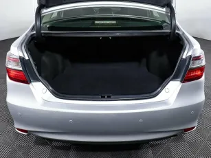 Toyota  16