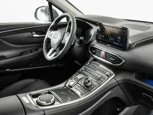 Hyundai  7