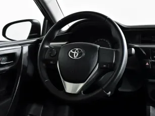 Toyota  12
