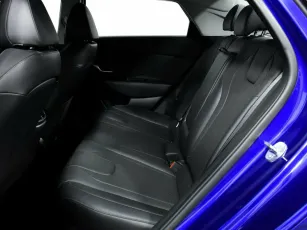 Hyundai  12