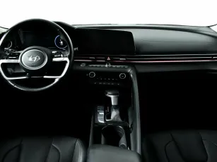 Hyundai  8