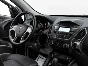 Hyundai  9
