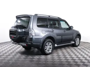 Mitsubishi  5