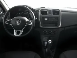 Renault  8