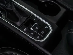 Hyundai  17