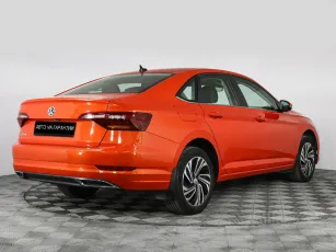 Volkswagen  3