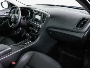 Kia  5