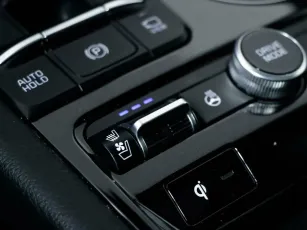 Kia  12
