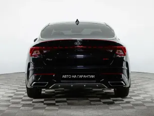 Kia  4