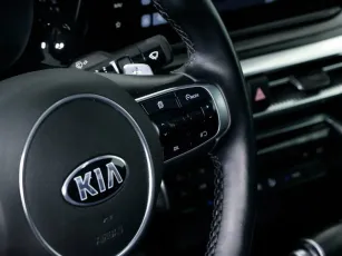 Kia  7