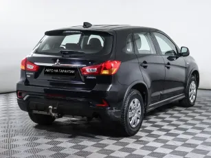 Mitsubishi  3