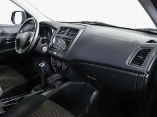 Mitsubishi  5