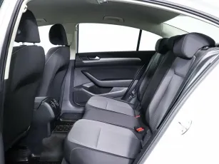 Volkswagen  15
