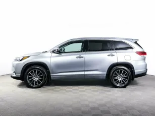 Toyota  3