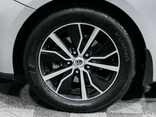 Kia  7