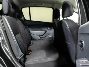Renault  9