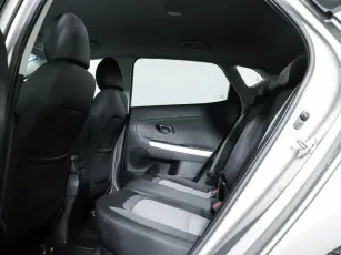 Kia  18