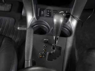 Toyota  13