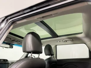 Kia  12