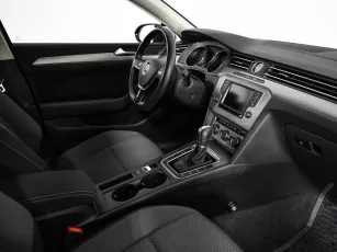 Volkswagen  5