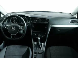 Volkswagen  10