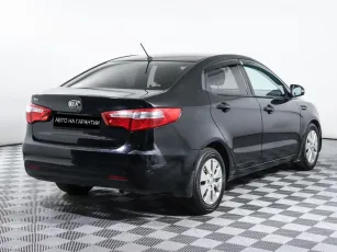 Kia  3