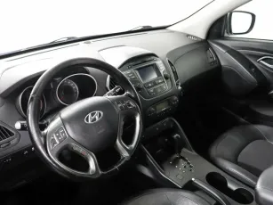 Hyundai  7