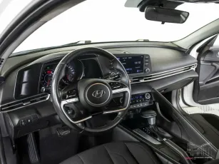 Hyundai  11