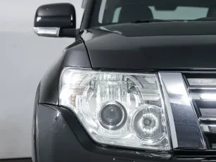 Mitsubishi  7