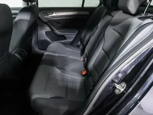 Volkswagen  9