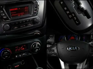 Kia  10