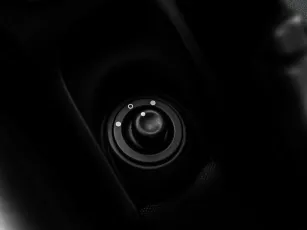 Nissan  15