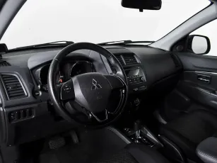 Mitsubishi  10