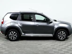 Nissan  4