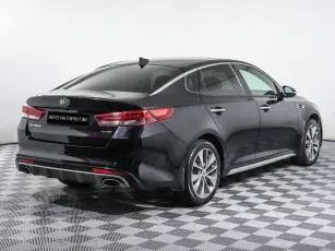Kia  3