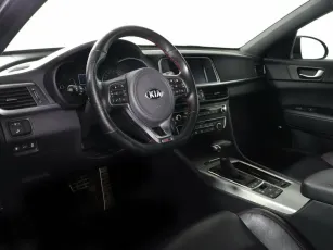 Kia  7