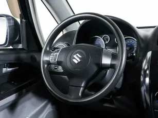 Suzuki  11
