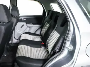 Suzuki  15